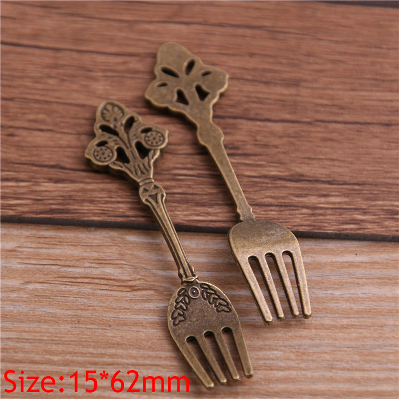 6PCS Mixed Two Colors Trendy F - Vintage Collectible Spoons review and price